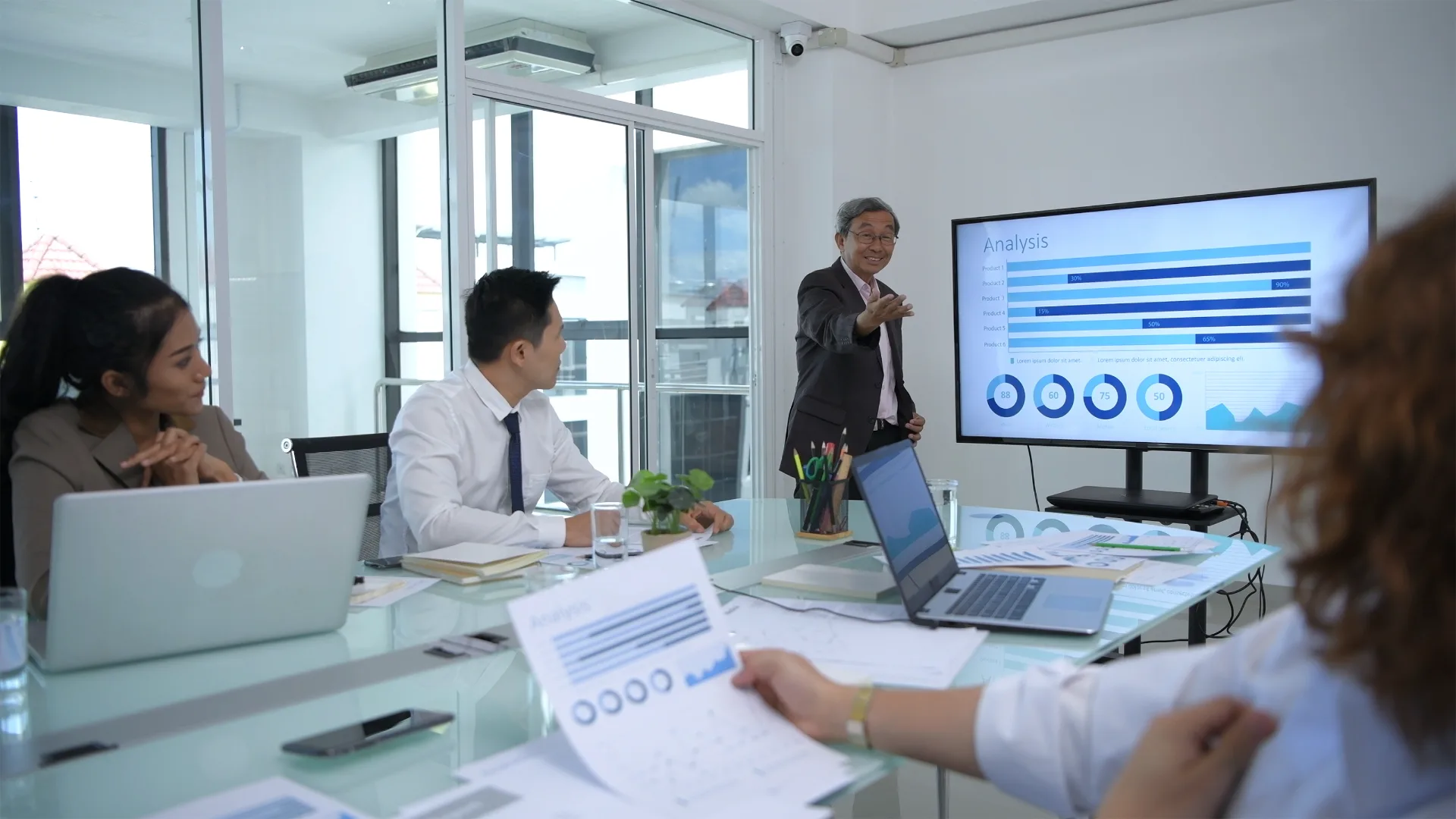 Corporate Training in IFRS Standards